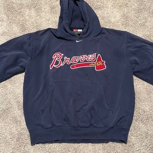 vintage Nike center swoosh large braves hoodie.
